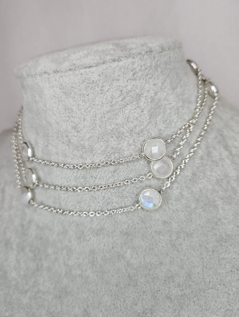 Sterling Silver Sri Lanka Moonstone Station Necklace 36